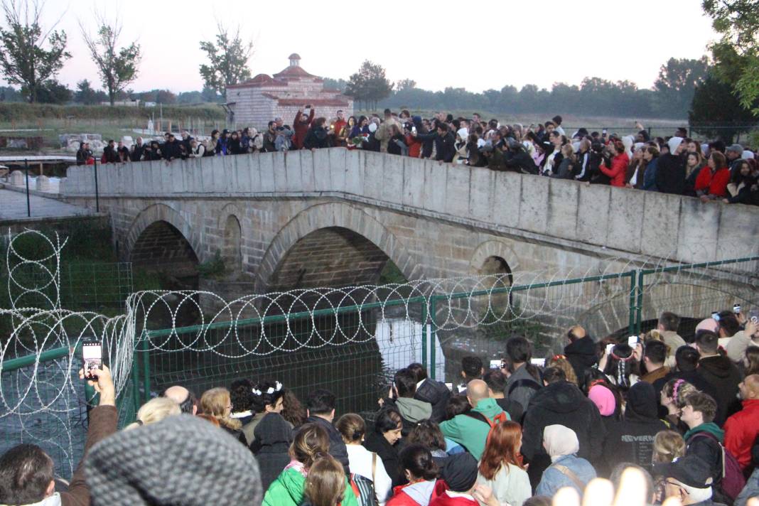 Kakava’da dilekler Tunca Nehri’ne bırakıldı 5